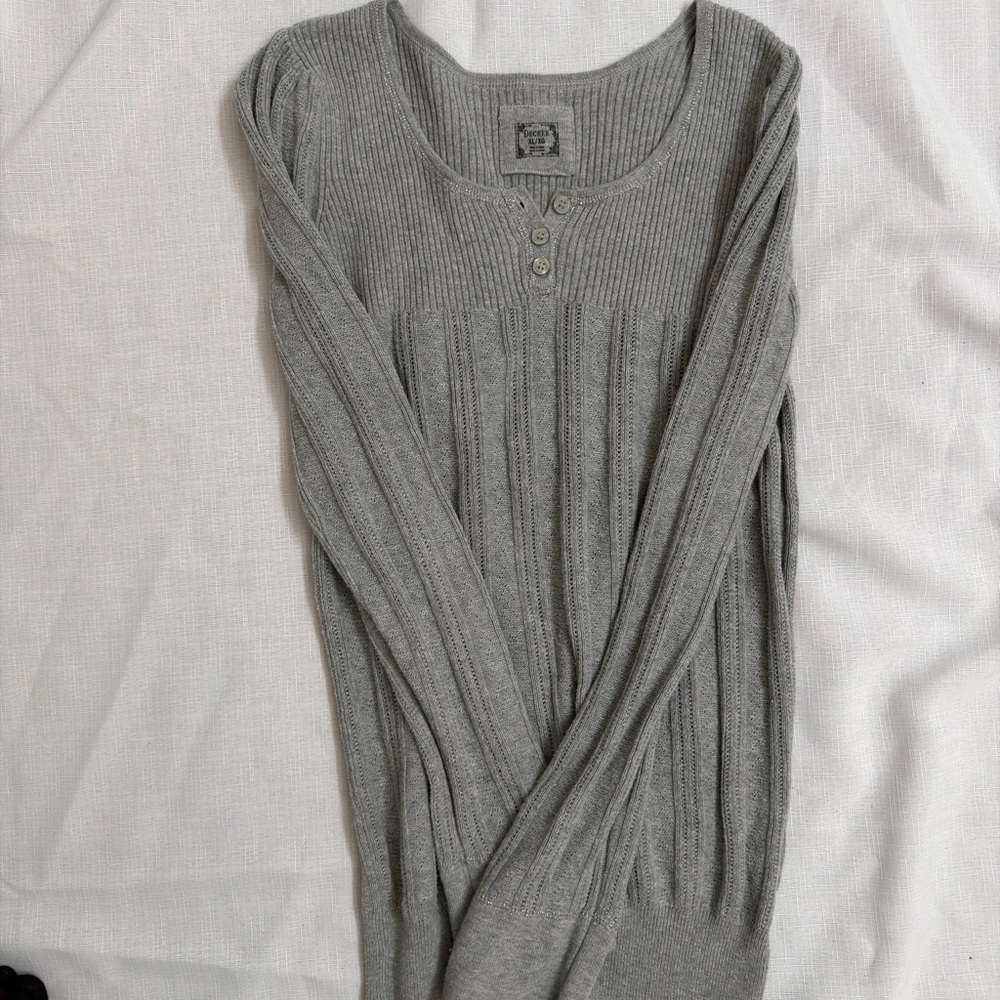 Decree Gray Women's Crew Neck Sweater
